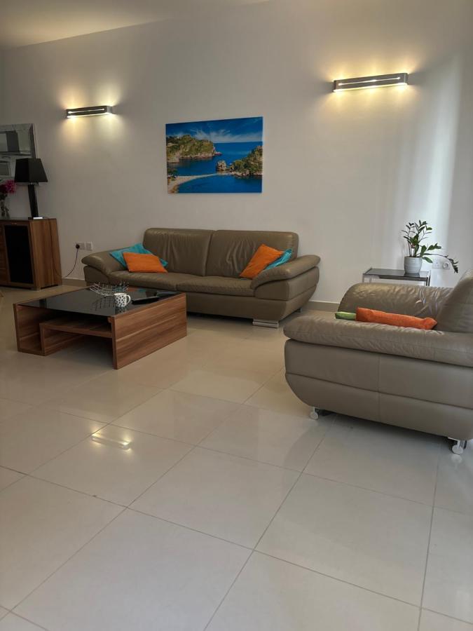 Апартаменты Belmonte Flat Слима Экстерьер фото